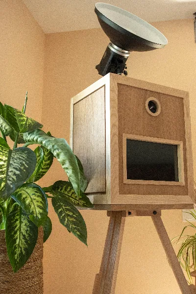 Photo de Photobooth en bois massif personnalisable